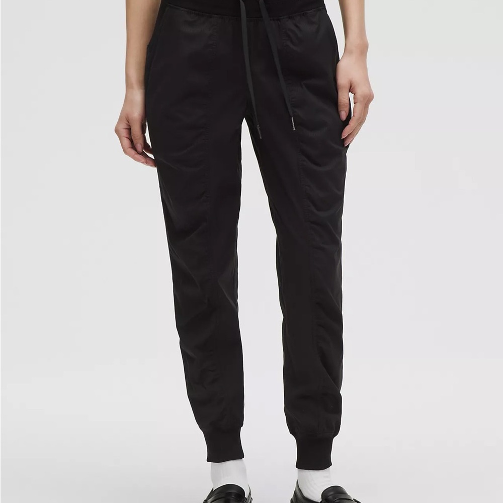 lululemon athletica dance studio Black Joggers